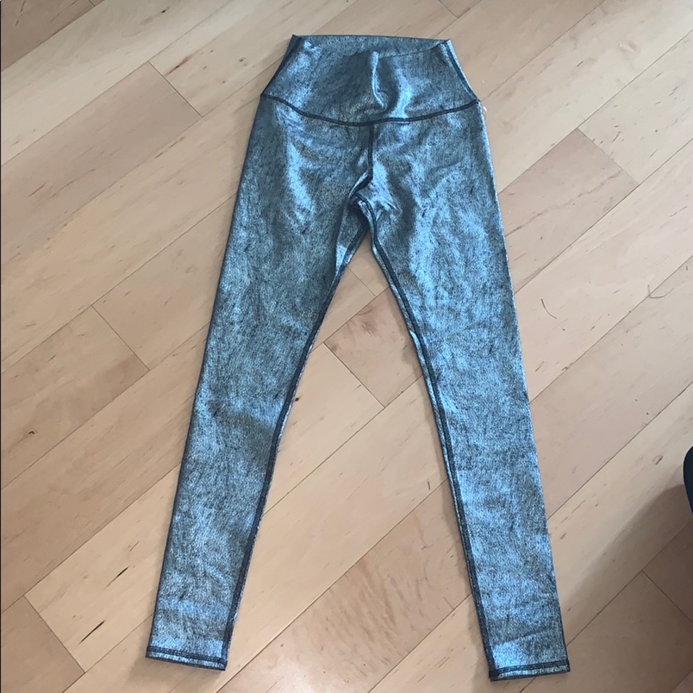 ALO Yoga Metallic Leggings